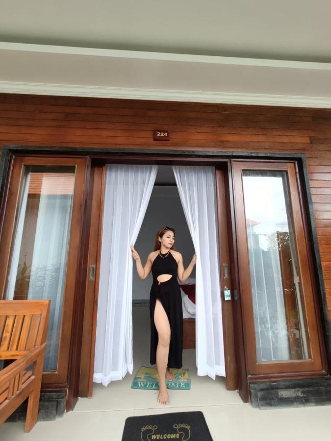 Juan Beach Bungalow Batununggul المظهر الخارجي الصورة